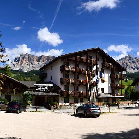 Appartamenti Astoria La Villa La Villa  Exteriör bild