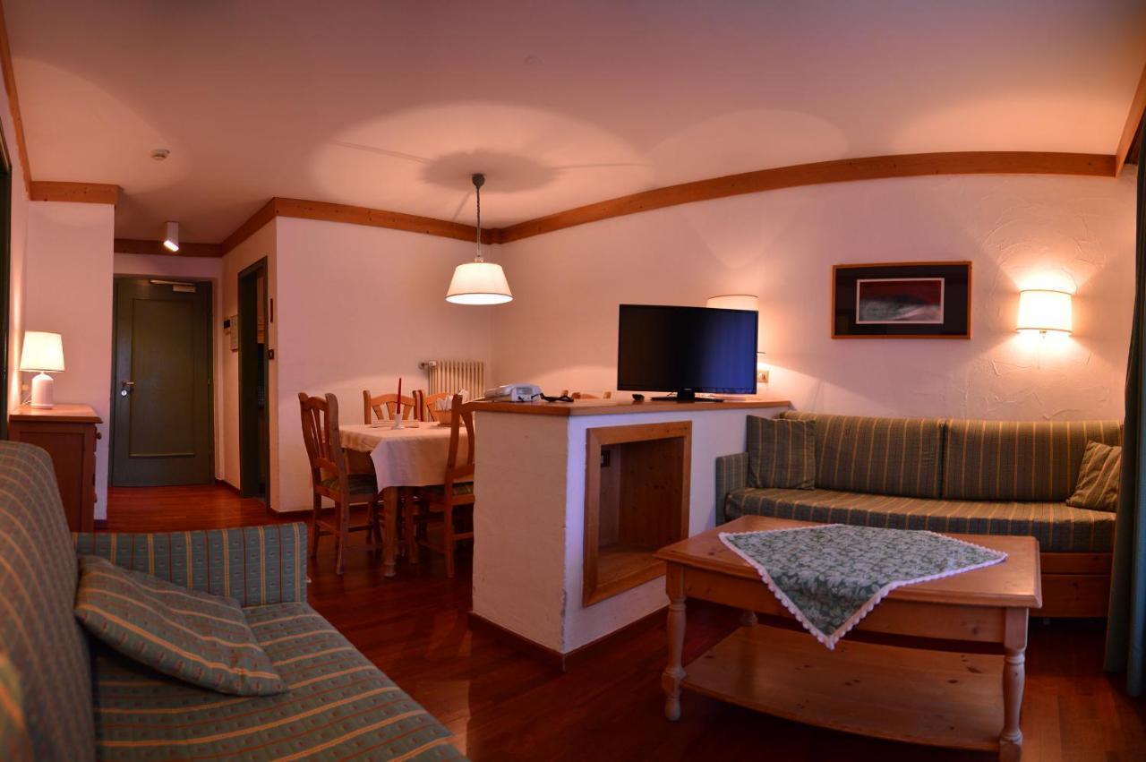 Appartamenti Astoria La Villa La Villa  Exteriör bild